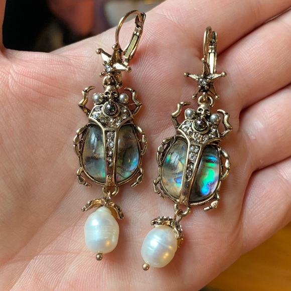 Glam Beetle Earrings - Picture 4 of 6